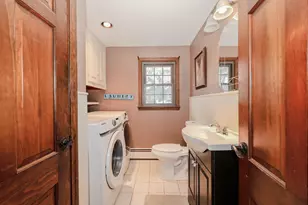 10 Martha Dr, Derry, NH 03038 - Photo 14