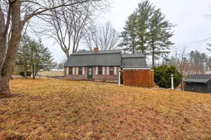 10 Martha Dr, Derry, NH 03038 - Photo 2