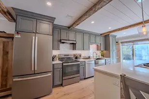 52 Bunker Ln, Lincoln, NH 03251 - Photo 8