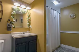 18 Essex Dr, Raymond, NH 03077 - Photo 24