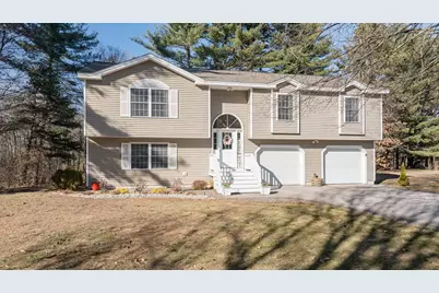 18 Essex Drive, Raymond, NH 03077 - Photo 1