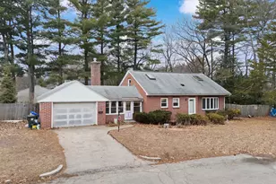 222 Biron St, Manchester, NH 03102 - Photo 2