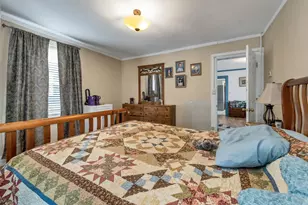 31 Pine St, Wolfeboro, NH 03894 - Photo 14