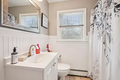 336 Rockland Avenue, Manchester, NH 03102 - Photo 16