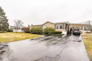 17 Constitution Way, Dover, NH 03820 - Photo 1