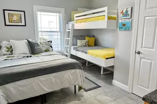 562 Nashua St, Seabrook, NH 03874 - Photo 20