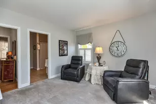 280 Sylvan Ln, Manchester, NH 03102 - Photo 32