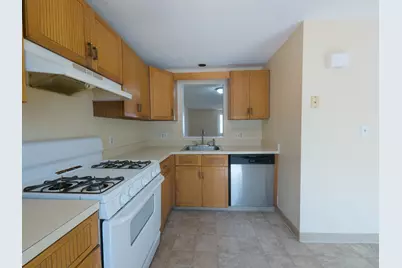 56 Merrimack Drive, Merrimack, NH 03054 - Photo 4