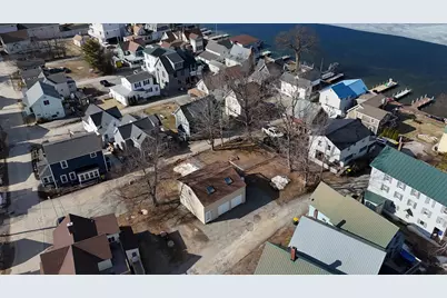 7 Morris Avenue, Laconia, NH 03246 - Photo 4