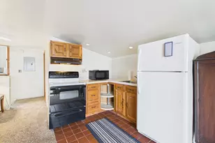 7 Morris Ave, Laconia, NH 03246 - Photo 22