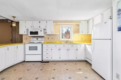 47 Scott Avenue, Seabrook, NH 03874 - Photo 8