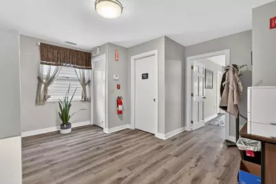 35 E Pearl Street, Nashua, NH 03060 - Photo 18