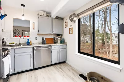 65 Dunvegan Woods Drive, Hampton, NH 03842 - Photo 6