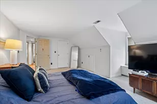 50 Hearthside Cir, Bedford, NH 03110 - Photo 24