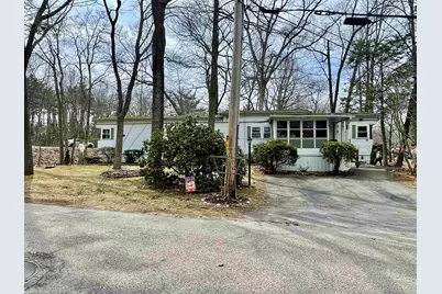 86 Brown Avenue, Seabrook, NH 03874 - Photo 2