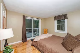 392 Whittier Dr, Fremont, NH 03044 - Photo 12