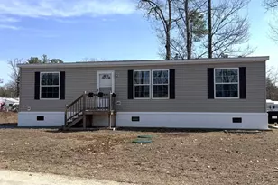 57 Riverview Dr, Rochester, NH 03867 - Photo 2