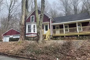 10 Hillside Ave, Swanzey, NH 03446 - Photo 4