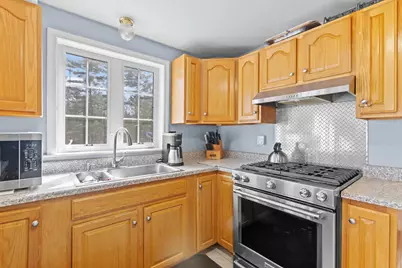 49 Chester Road, Derry, NH 03038 - Photo 18