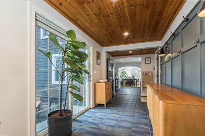 114 Fairview Avenue, Portsmouth, NH 03801 - Photo 2