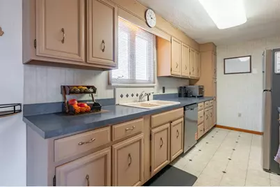 581 S Barnstead Road, Barnstead, NH 03225 - Photo 6