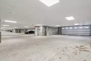 10100 S Willow St, Manchester, NH 03103 - Photo 32