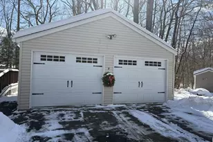 9 Kenyann Dr, Wolfeboro, NH 03894 - Photo 4