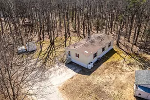 13 Atwood St, Rochester, NH 03820 - Photo 18