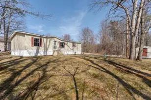 13 Atwood St, Rochester, NH 03820 - Photo 20