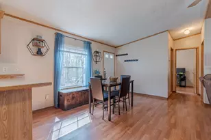 13 Atwood St, Rochester, NH 03820 - Photo 6