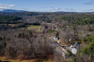 19 Lucy Ln, Peterborough, NH 03458 - Photo 2