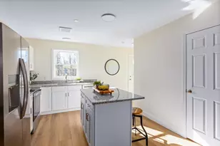 19 Lucy Ln, Peterborough, NH 03458 - Photo 8