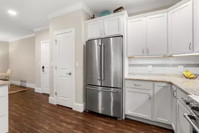 2 Henry David Drive #209, Nashua, NH 03062 - Photo 14