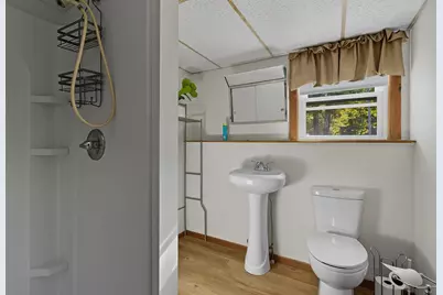 4 Vernon Avenue, Rochester, NH 03867 - Photo 12