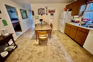 1069 Hayward St, Manchester, NH 03103 - Photo 12