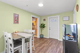 142 Broadway, Dover, NH 03820 - Photo 14