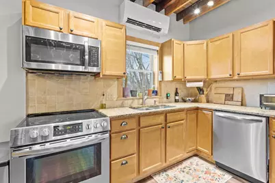 142 Broadway #3, Dover, NH 03820 - Photo 6