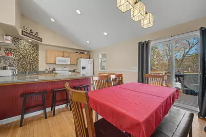 31 Oak Street, Newport, NH 03773 - Photo 8