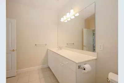 160 Daniel Webster Highway #201, Nashua, NH 03060 - Photo 24