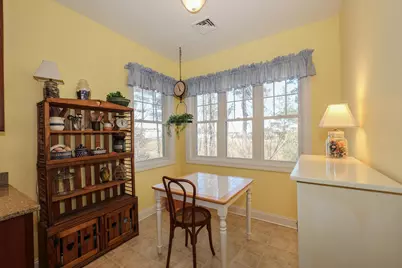 160 Daniel Webster Highway #201, Nashua, NH 03060 - Photo 8