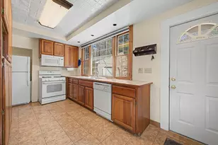 48 Bradford Rd, Sunapee, NH 03782 - Photo 4