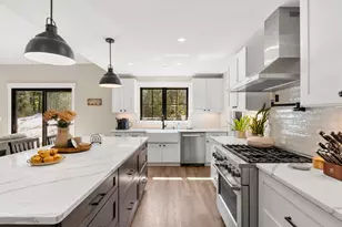 126 Grimstone Dr, Belmont, NH 03220 - Photo 6