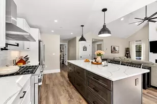 126 Grimstone Dr, Belmont, NH 03220 - Photo 10