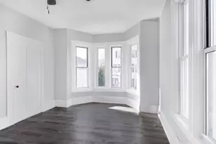 259 Notre Dame Ave, Manchester, NH 03102 - Photo 2