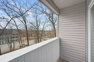 144 Eastern Ave, Manchester, NH 03104 - Photo 18