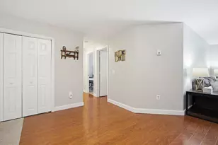 144 Eastern Ave, Manchester, NH 03104 - Photo 6