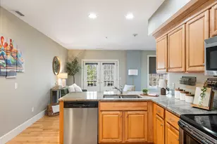 7 Chester Rd, Derry, NH 03038 - Photo 10