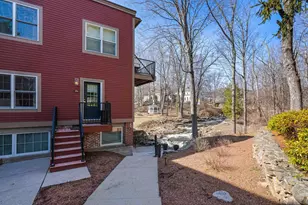 7 Chester Rd, Derry, NH 03038 - Photo 2