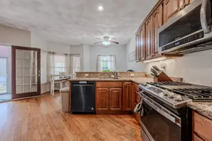 240 Main St, Pelham, NH 03076 - Photo 6