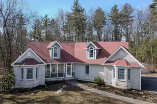 240 Main St, Pelham, NH 03076 - Photo 1